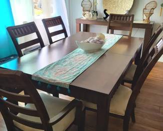 FHM258 - Handsome 7-Piece Expandable Wood Dining Set -Table, 2 Leaves & 6 Matching Chairs