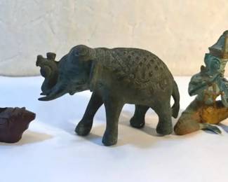 FHM189 - Three Solid Metal Figures