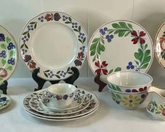 FHM196 - Vintage Mixed English Pottery Floral Dinnerware Collection