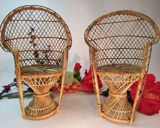 FHM086 - Pair of Vintage Miniature Rattan Peacock Chairs – Boho Wicker Décor / Plant Stands