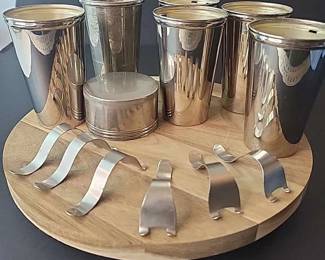 FHM035 - Classic Landers, Frary & Clark Universal Nesting Cups Set New Britain, Conn. Vintage