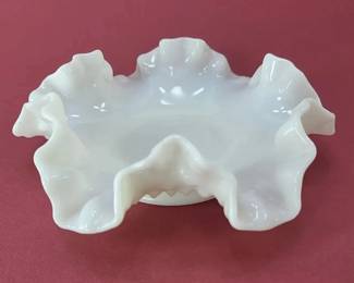 FHM208 - Fenton White Hobnail Milk Glass Candy Dish Ruffled Edge Bowl 6" VTG
