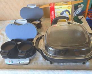 FHM067 - Rival Electric Skillet, Sunbeam Hand Mixer & Dual Hamilton Breakfast Sandwich Makers