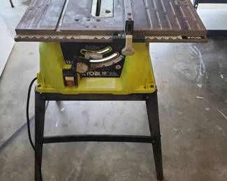FHM092 - The RYOBI 10-inch 15 Amp Table Saw