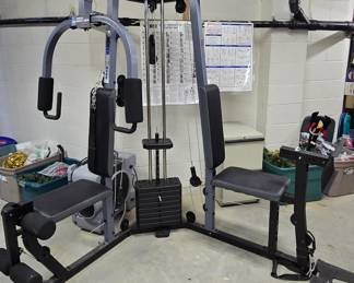 Weider Pro 4100 multi-station home gym