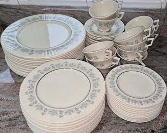 Lenox "Beacon Hill" Pattern - Vintage 1980's