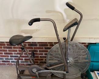 Great Schwinn Stationary Bike