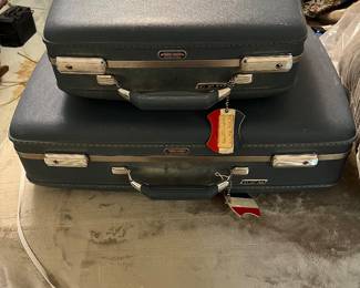 Vintage American Tourister