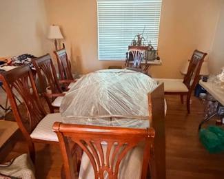 Dining Room Table and Chairs