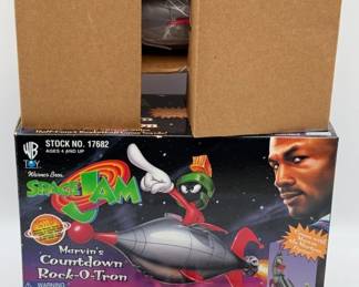 3621 - Space Jam Marvin's Ship w/ Box Unused Countdown