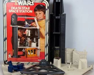 3500 - Star Wars Death Star Space Station 1977 w/ Box