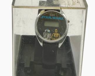 3046 - 1980 Star Wars R2-D2 C-3PO LCD Watch Bradley
