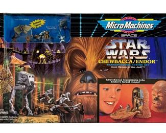 3032 - Micro Machines Chewbacca / Endor Transforming Set