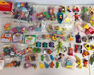 3619 - McDonald's Toys Lot Mayor Disney Mac Tonight Robot