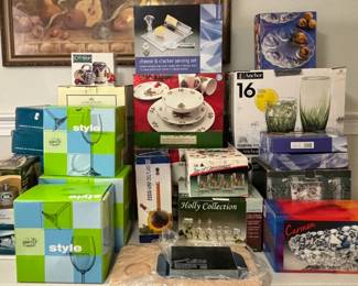 Glassware, dishes and kitchen gadgets
