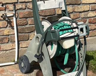 Garden hose reel