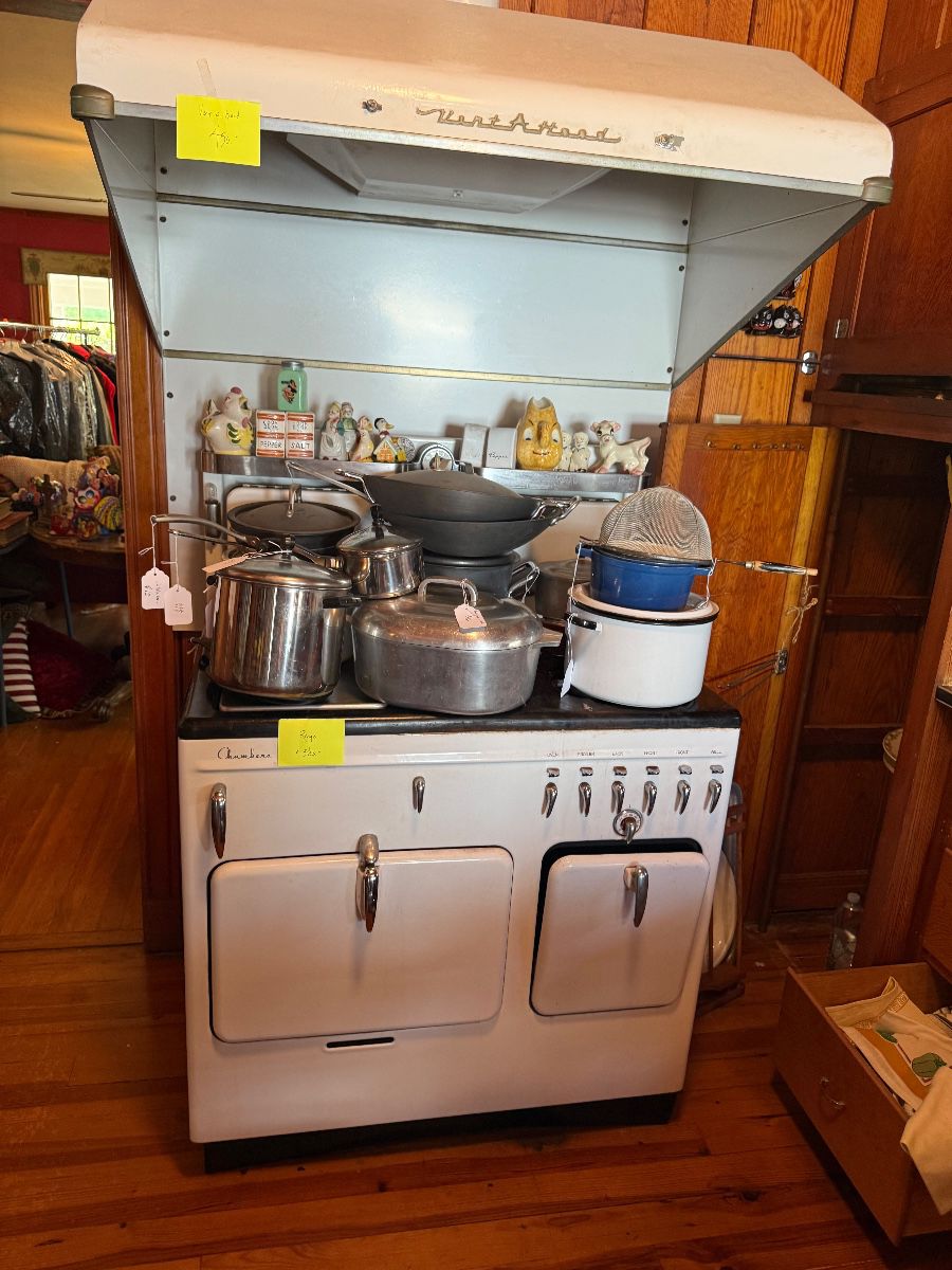 Vintage gas range