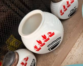 ASIAN SALT & PEPPER DISPENSERS