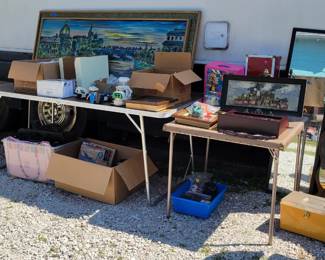Sale Picture