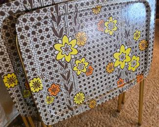 tv trays