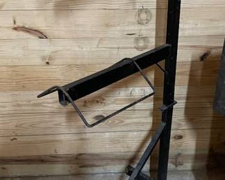 Saddle rack (holds 2 saddles)