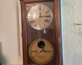 Ithaca Calendar Mantel Clock