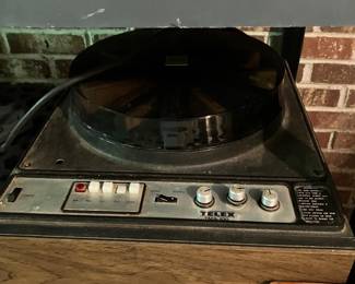 Fabulous 8 Track player