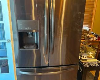 Frigidaire refrigerator