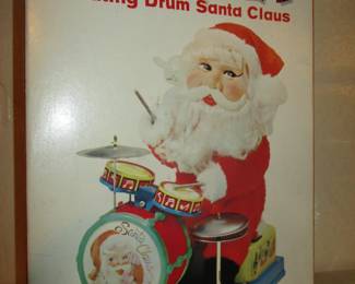 Vintage "Cha Cha" Beating Drum Santa
