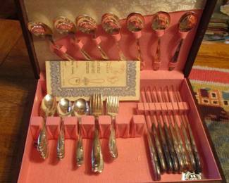 Silver Plate Silverware Set