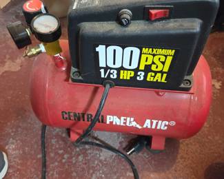 Central Pneumatic 3 Gallon Air Compressor
