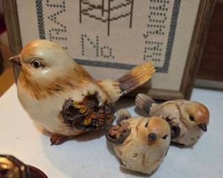 Ganz Resin Bird Figurines with Autumnal Leaf and Berry Cut-outs