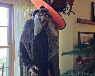 Life-Size Halloween Witch Animatronic Prop