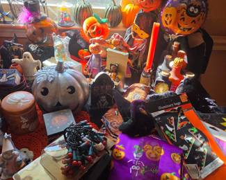 Halloween Holiday Decorative Collection