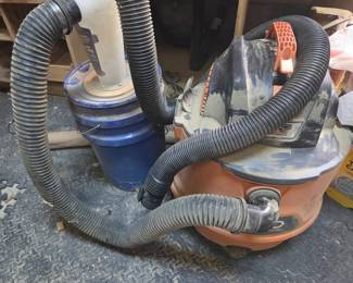 RIDGID Wet/Dry Vacuum with Dust Deputy Cyclone Separator