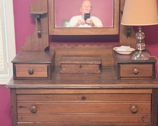 Victorian Oak Dresser with Handkerchief Drawers