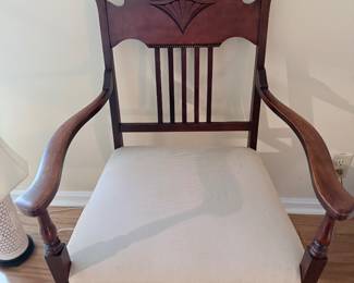 VTG Early 20th Century Armchair with Carved Fan Crest Rail