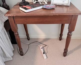 Primitive Side Table With Turned Leg