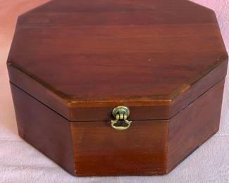 VTG Keepsake Box