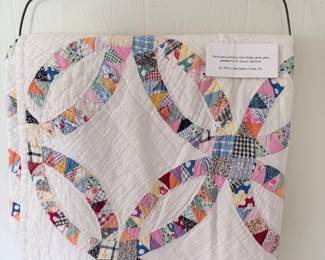 Antique Double Wedding Ring Quilt 