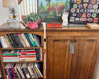computer programming books, vintage patches, book shelf, cabinet