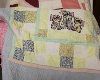 Queen size quilt and baby quilt