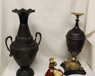 Decorative urns
