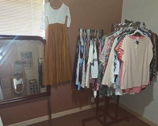 Clothes Mirror