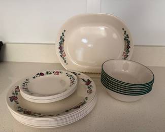 Corelle dishes 