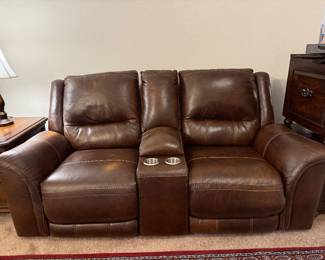 Leather Reclining Sofa (electronic) 