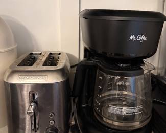 Coffeemaker & toaster