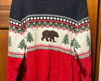 100% Cotton St John’s Bay Men’s Sweater Size XL