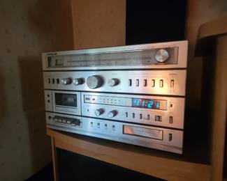 Soundesign 5959 Cassette - 8 Track player