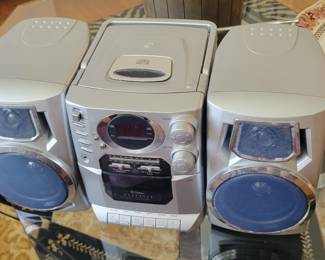 Boom box CD player